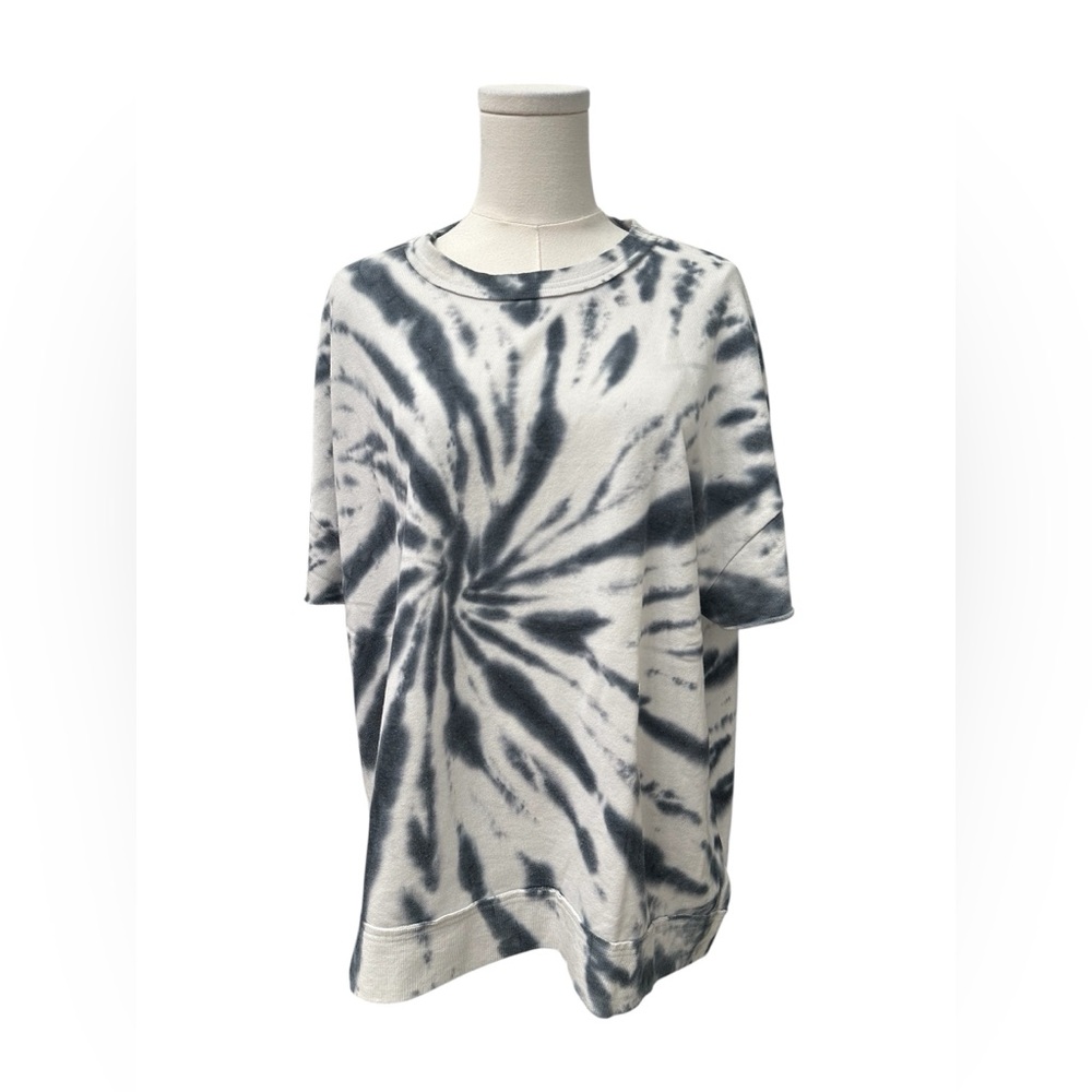 Mono B Tie-Dye Short Sleeve Top Athleisure Casual Blue Gray One Size NWT